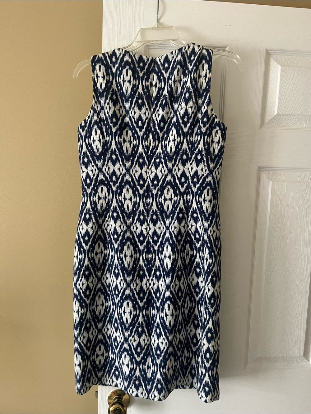 Anne Klein Navy and White Sleeveless Shift Dress